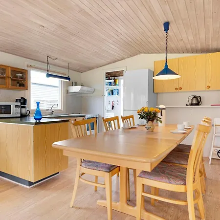 Awesome In Knebel With 4 Bedrooms And Internet *